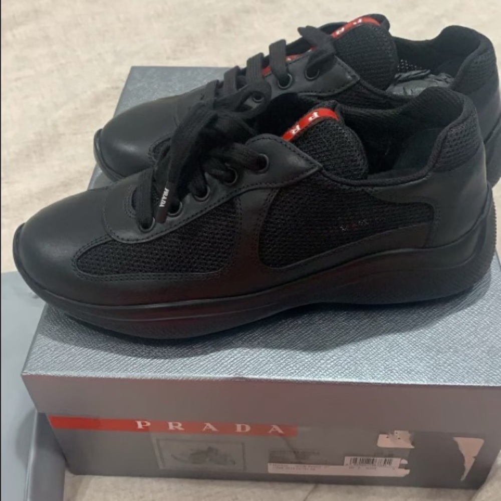 Prada Sneakers - Picture 4 of 7